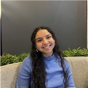 I am a nativer english speaker and I love teaching